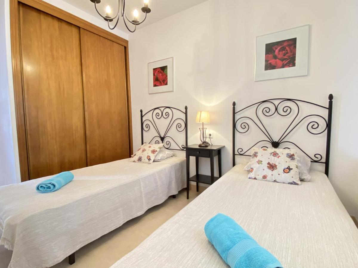 Chimenea Pinar 2 Apartments Casasol Нерха Екстер'єр фото